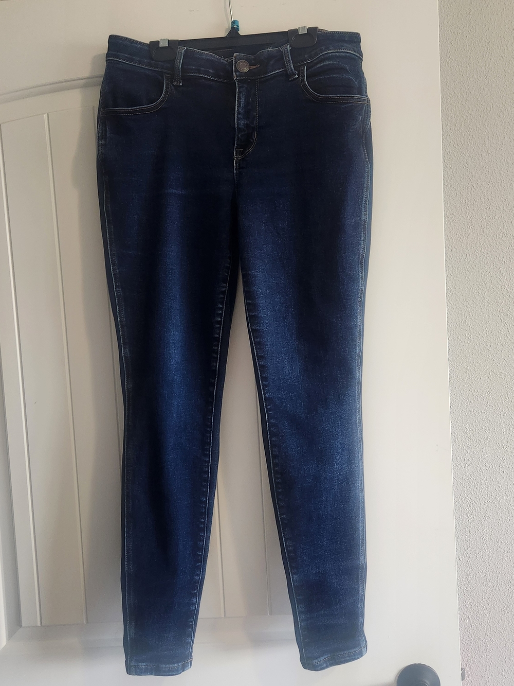 Maurices Dark Wash Stretch Skinny Jeggings